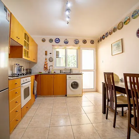 Уютное Место Рядом С Морем Limassol